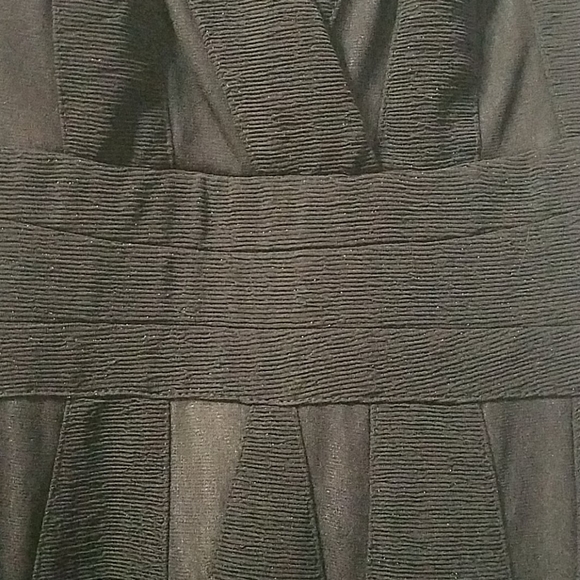 V Neck Little Black Dress - Picture 6 of 8